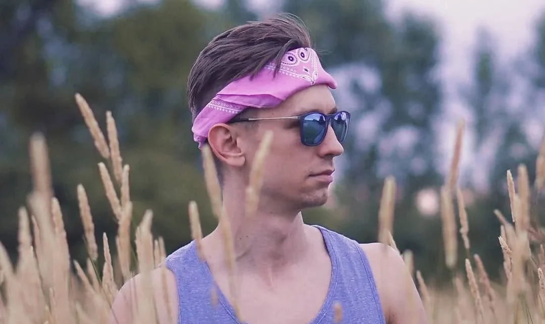 Anton Mi Biography: Net Worth, Age, Height, Content Creation, Girlfriend, Instagram, Parents, Comedy