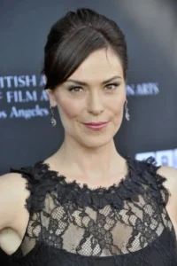 Michelle Forbes - Biography