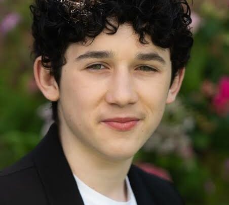 Sebastian Hansen Biography: Net Worth, Height, Age, Parents, Girlfriend, Movies & TV Shows, Instagram