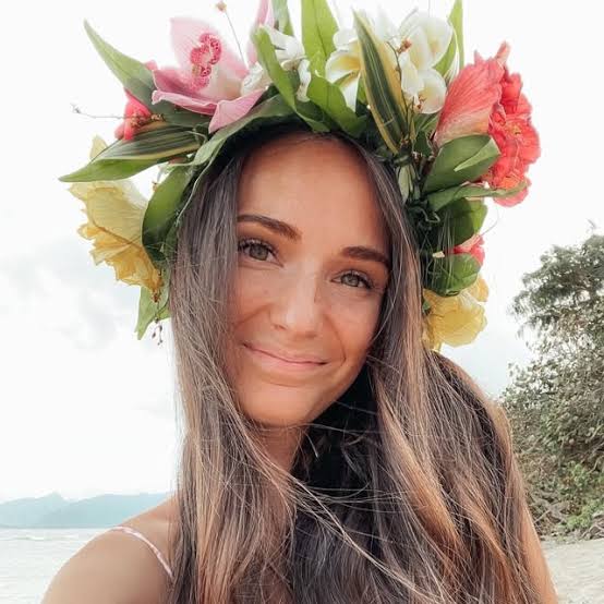 Lauren Riboldi Biography: Age, Net Worth, Height, Husband, Children, Career, Nationality, YouTube