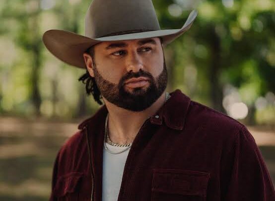 Koe Wetzel Biography: Net Worth, Age, Songs, Girlfriend, Ethnicity, YouTube, Height, Parents