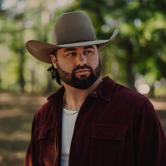 Koe Wetzel Biography: Net Worth, Age, Songs, Girlfriend, Ethnicity, YouTube, Height, Parents