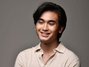 Adie - Biography