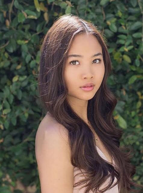 Ashley Lew Biography: Awards, Instagram, Sister, Height, Ethnicity, Parents, Net Worth, Age