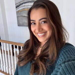 Laleh Jennings - Biography