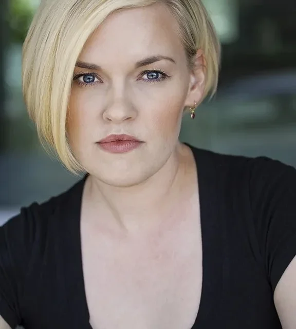 Kari Wahlgren Biography: Songs, Parents, Net Worth, Age, Ethnicity, Awards, Movies, Boyfriend