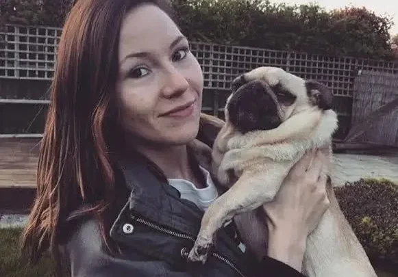 DanTDM’s wife, Jemma Middleton Biography: Age, Husband, Children, Net Worth, Height, YouTube, Parents,  Gaming