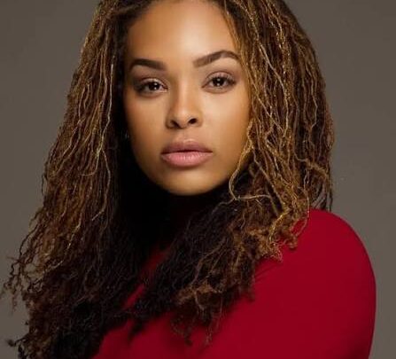 Demetria McKinney Biography: Songs, Net Worth, Height, Movies, Ethnicity, Husband, Religion, Awards, Parents
