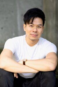 Vincent Tong - Biography