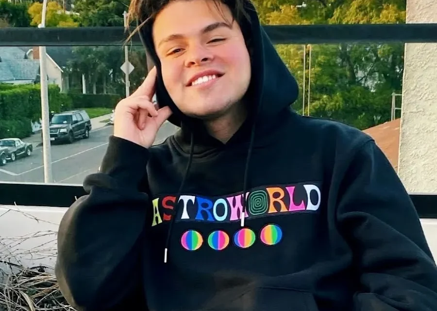 Steve Pérez Biography: Age, Net Worth, Height, Parents, TikTok, YouTube, Dobre Brothers