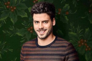 François Arnaud - Biography