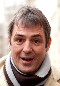 Neil Morrissey - Biography