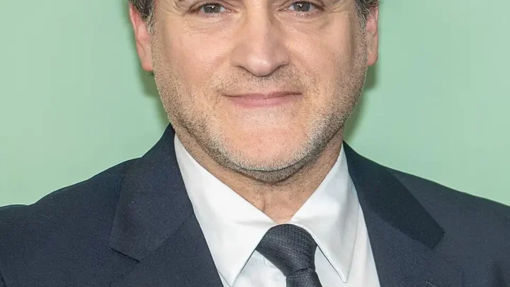 Michael Stuhlbarg Biography: Age, Wife, Net Worth, Height, Parents, Movies & TV Shows, Awards