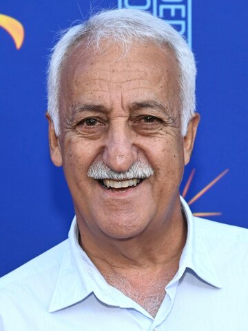 Brian George Biography: Age, Wife, Kids, Net Worth, Height, Parents, Seinfeld, The Big Bang Theory