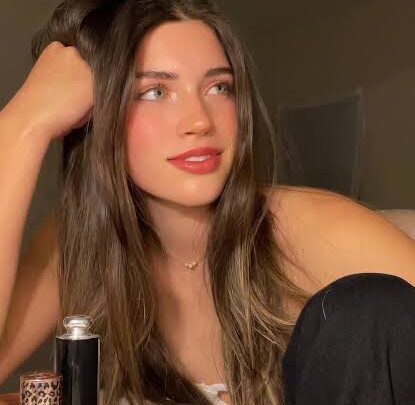 Saskiakaterinaherd Biography: Siblings , Religion, YouTube, Parents, Net Worth, Age, Height, Boyfriend