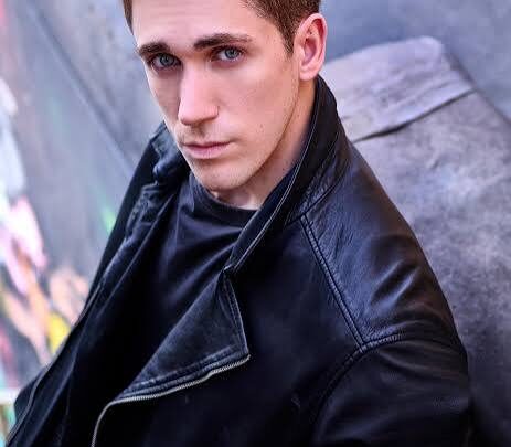 Myles Erlick Biography: Ethnicity, Parents, Height, Songs, Age, Awards, Girlfriend, Instagram, Movies