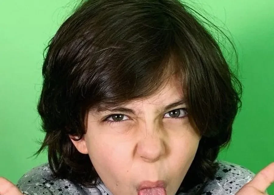Anas Moshaya Biography: Ethnicity, Girlfriend, Age, TikTok, Parents, Height, Net Worth