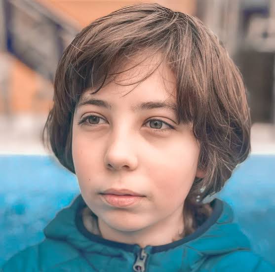 Anas Moshaya - Biography