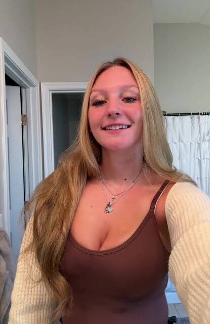 Kiera Johnson Biography: TikTok, Ethnicity, Daughter, Net Worth, Age, Height, Parents, Boyfriend