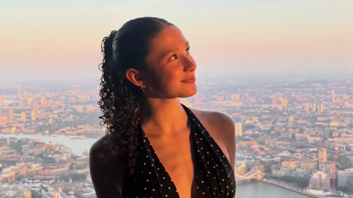 Mia Bloom Biography: Age, Parents, Siblings, Net Worth, Height, TikTok, Boyfriend, Instagram