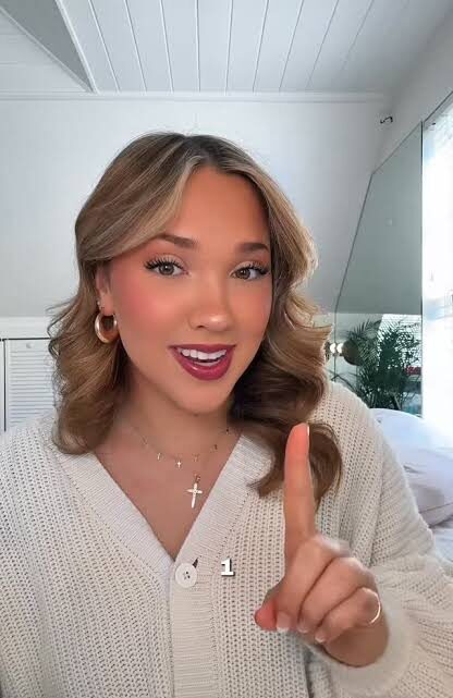 Noah Schnacky’s Sister Ella Schnacky Biography: Parents, Net Worth, TikTok, Ethnicity, Age, Siblings, Religion, Height, Boyfriend