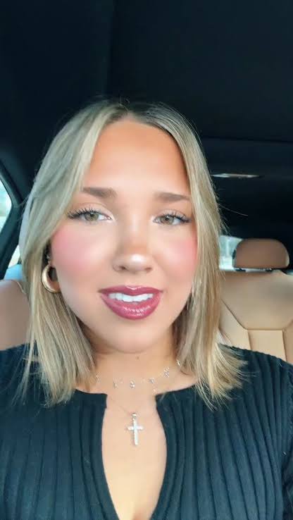Ella Schnacky - Biography