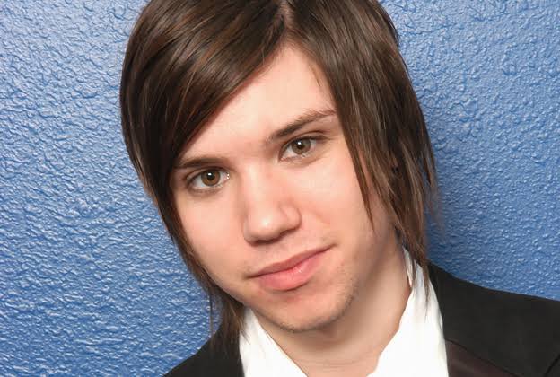 Ryan Ross Biography: Age, Net Worth, Songs, Height, Partner, Parents, Albums, Band