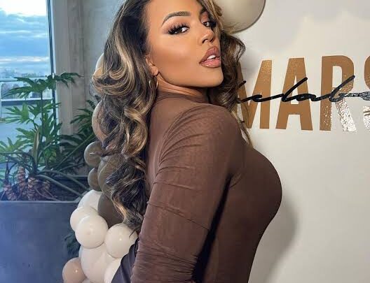 Ash Holme Biography: X Factor, Age, Parents, Net Worth, Height, TikTok, Partner, Comedy, Instagram