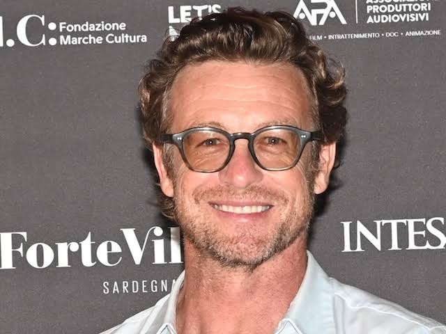 Simon Baker - Biography