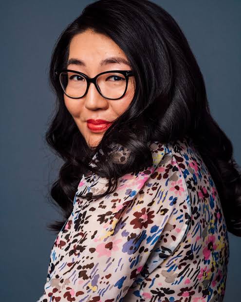 Jenny Han - Biography