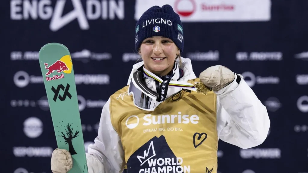 Flora Tabanelli - Biography