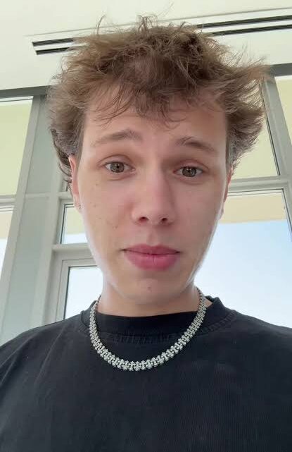 Brezscales Biography: Age, Net Worth, Parents, Instagram, Religion, Ethnicity, Girlfriend, Religion, YouTube