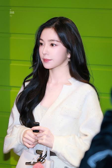 Irene - Biography