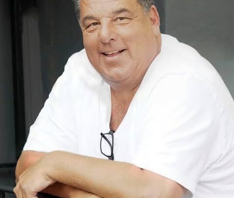 Steve Schirripa Biography: Ethnicity, Age, Height, Net Worth, Wife, Parents, Movies, Awards, Children, Books