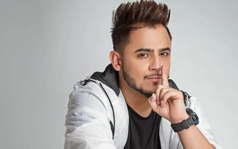 Millind Gaba Biography: Age, Net Worth, Songs, Height, Wife, Parents, Albums, Relationship