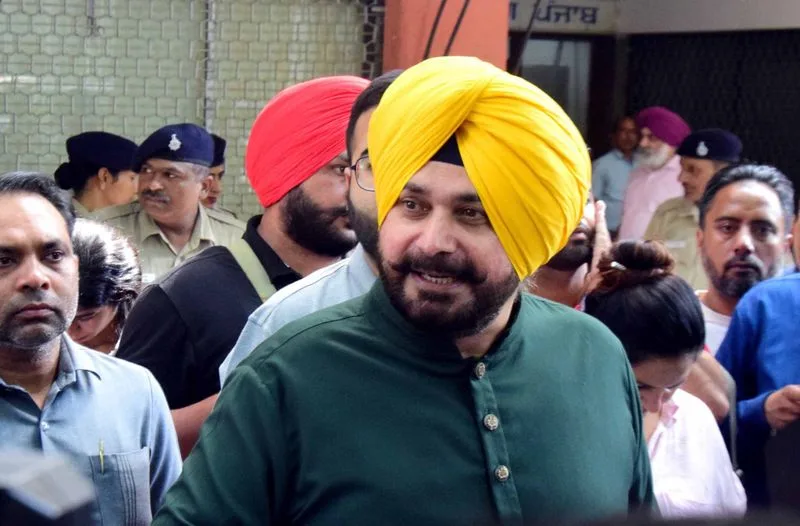Navjot Singh Sidhu Biography: Age, Net Worth, Cricket, Height, Wife, Kids, Parents, Politics, Career