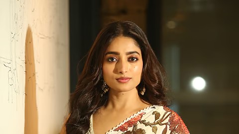 Ishaa Saha Biography: Age, Net Worth, Movies, Height, Parents, TV Shows, Relationship