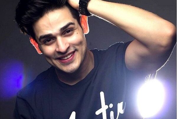 Priyank Sharma Biography: Age, Net Worth, Movies, Height, Girlfriend, Parents, TV Shows