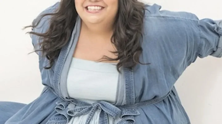 Carla Jimenez Biography: Books, Net Worth, Age, Parents, Siblings, Age,  Height, Movies & TV Shows, Instagram