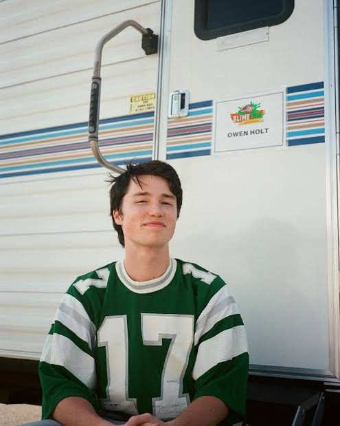 Owen Holt Biography: Girlfriend, Movies, Age, Parents, Siblings, Net Worth, Height, Comedy, TikTok