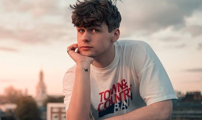 Ben Ellis Biography: Parents, Age, Net Worth, Height, Songs & Albums, Concerts, Instagram, Tours, Girlfriend