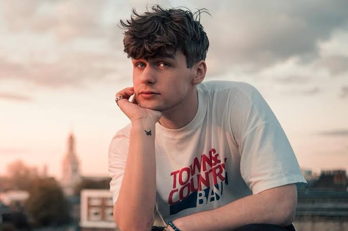Ben Ellis Biography: Parents, Age, Net Worth, Height, Songs & Albums, Concerts, Instagram, Tours, Girlfriend