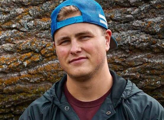 CJ Lotzer Biography:  Fiancée, Parents, Siblings, Net Worth, Age, Height, YouTube, Comedy, Wikipedia