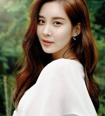 Seohyun Biography: Age, Height, Songs, Religion, Ethnicity, Net Worth, Parents, Girls’ Generation, Boyfriend