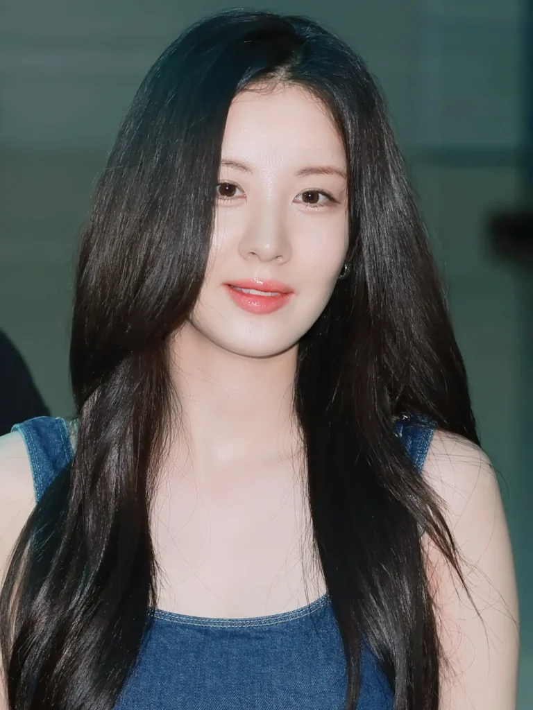 Seohyun - Biography
