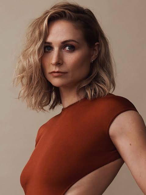 Niamh Algar Biography: Age, Net Worth, Boyfriend, Parents, Movies, Religion, Height, Awards, Instagram