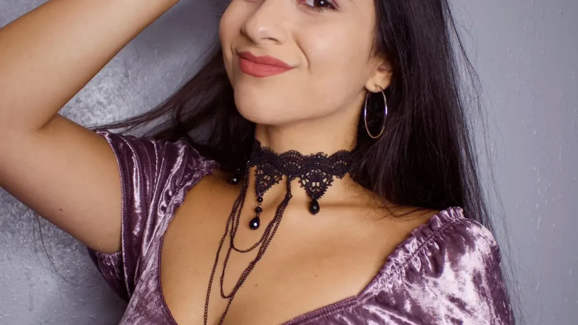 Sharon Cancio Biography: Net Worth, Height, Fiancé, Age, Parents, YouTube, Content Creation, Nationality