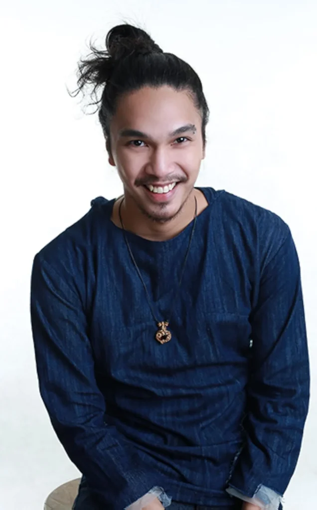 Benj Manalo - Biography