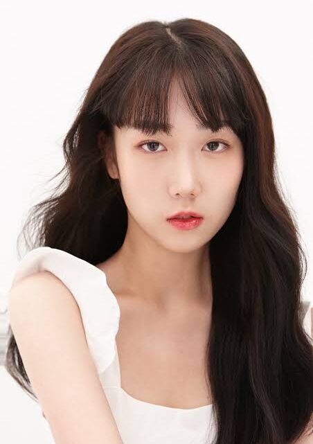 Kim Jung-yeon Biography: Age, Height, Awards, Religion, Ethnicity, Net Worth, Parents, Boyfriend, Instagram