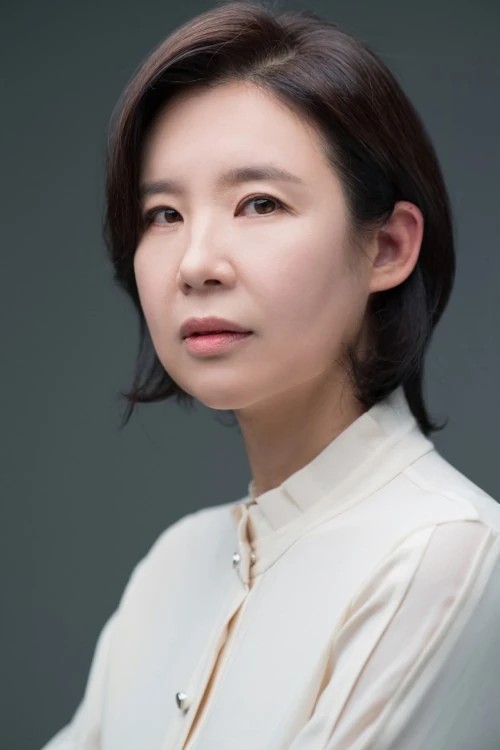 Lee Ji-hyun - Biography